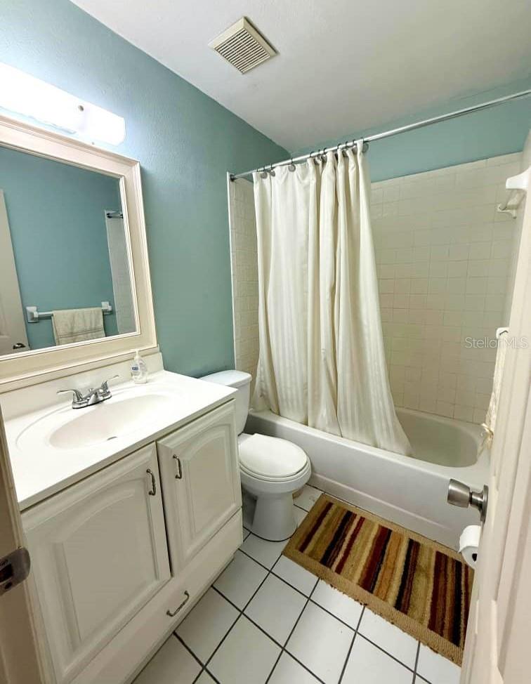 Image 19 of 19 For 470 Daisy Way
