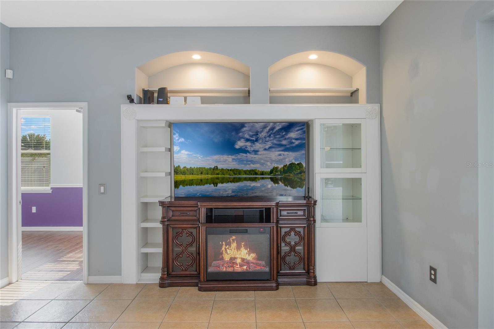 Image 13 of 57 For 518 Grand Reserve Drive