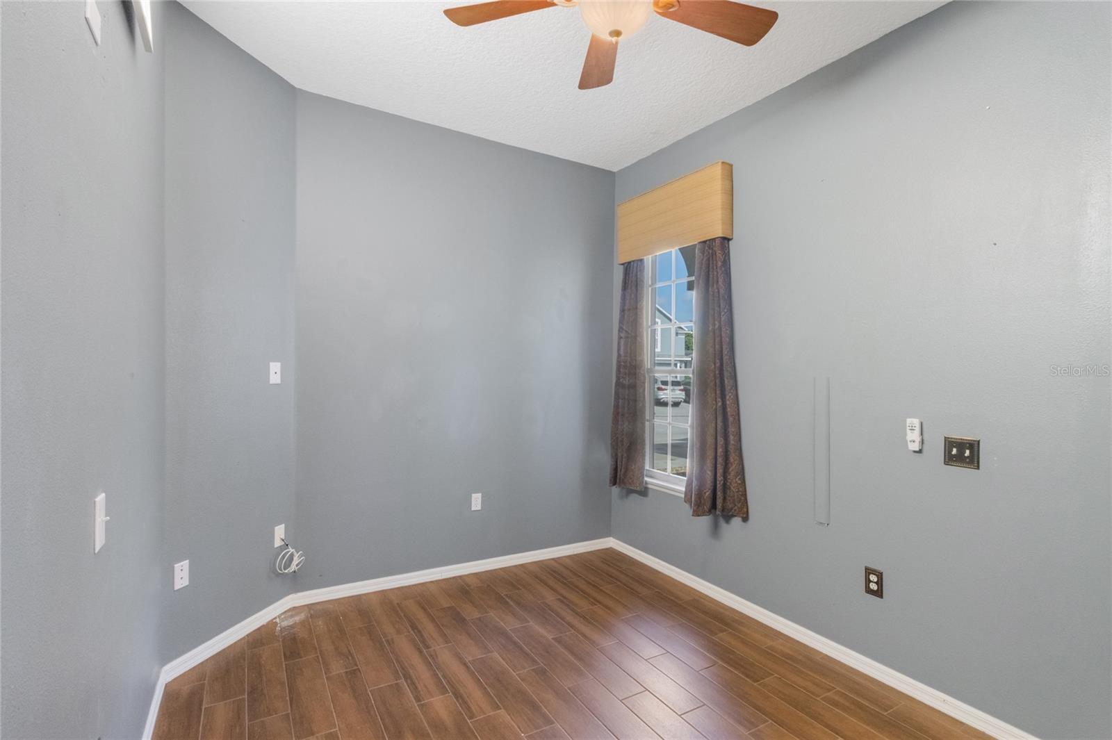 Image 40 of 57 For 518 Grand Reserve Drive