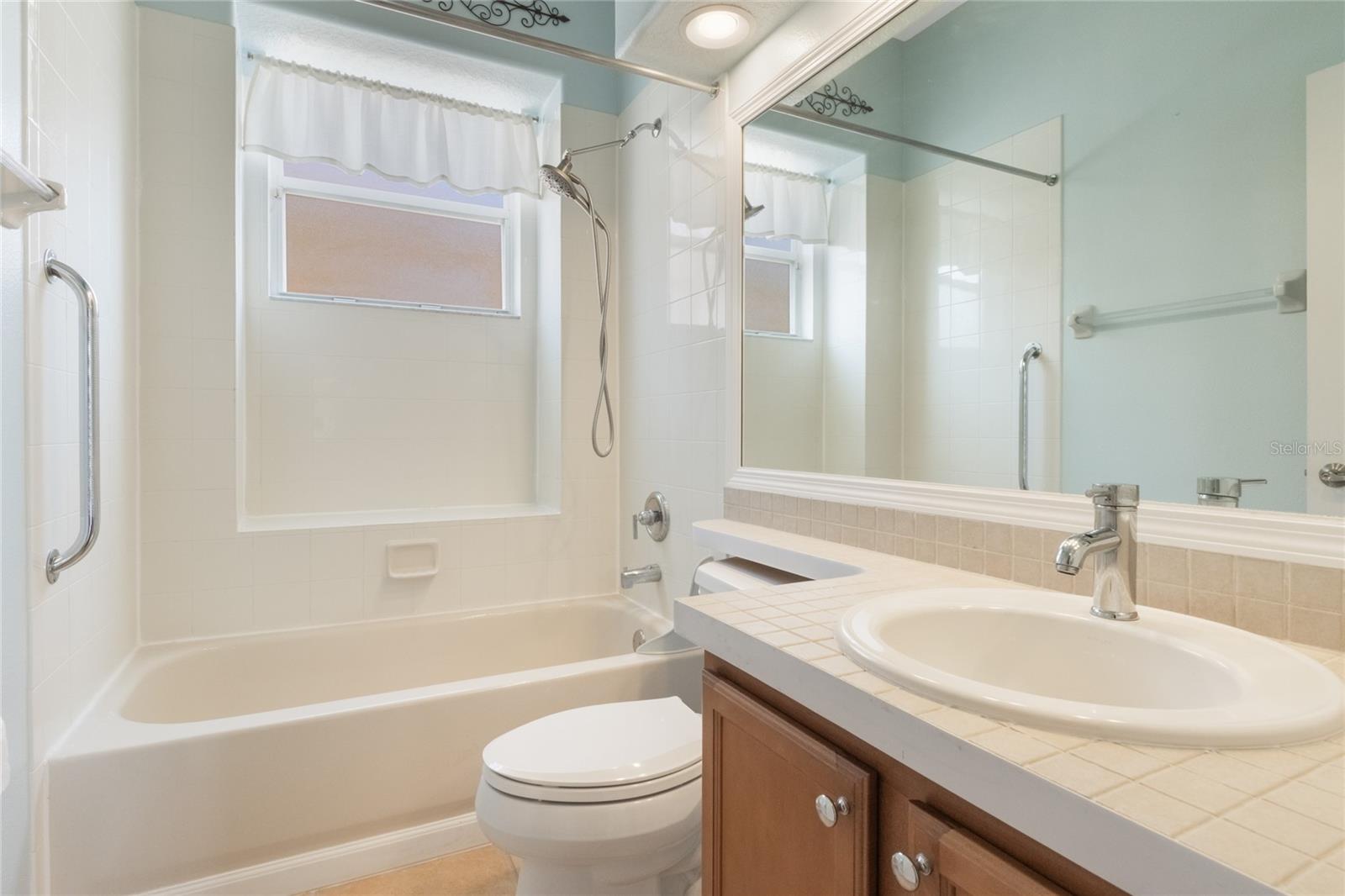 Image 41 of 57 For 518 Grand Reserve Drive