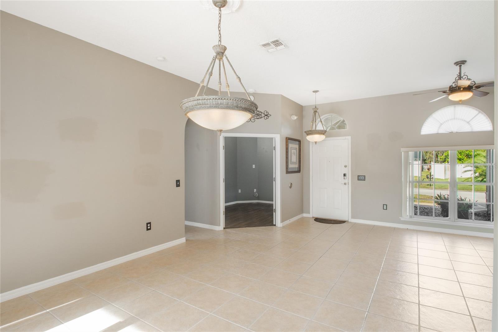 Image 5 of 57 For 518 Grand Reserve Drive
