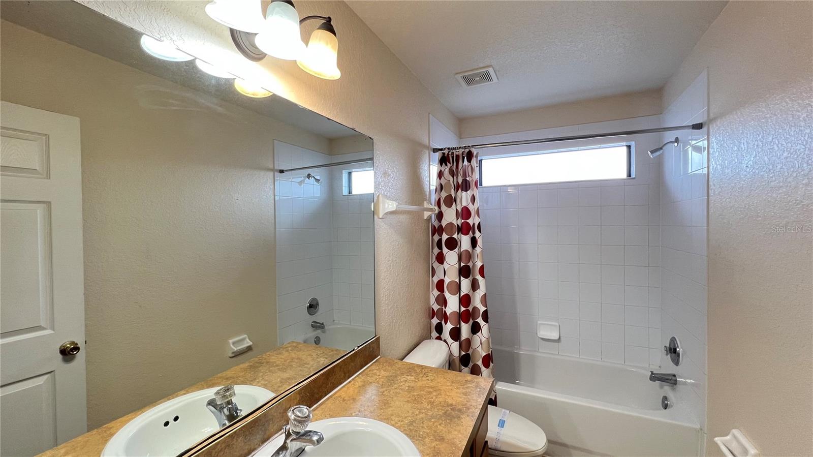 Image 36 of 45 For 16648 Caribbean Breeze Way