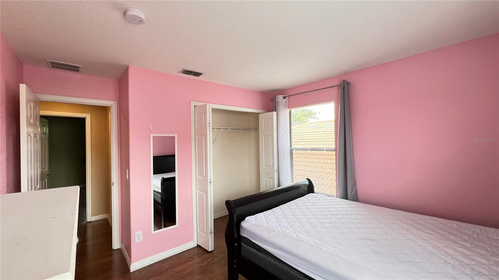 Image 41 of 45 For 16648 Caribbean Breeze Way