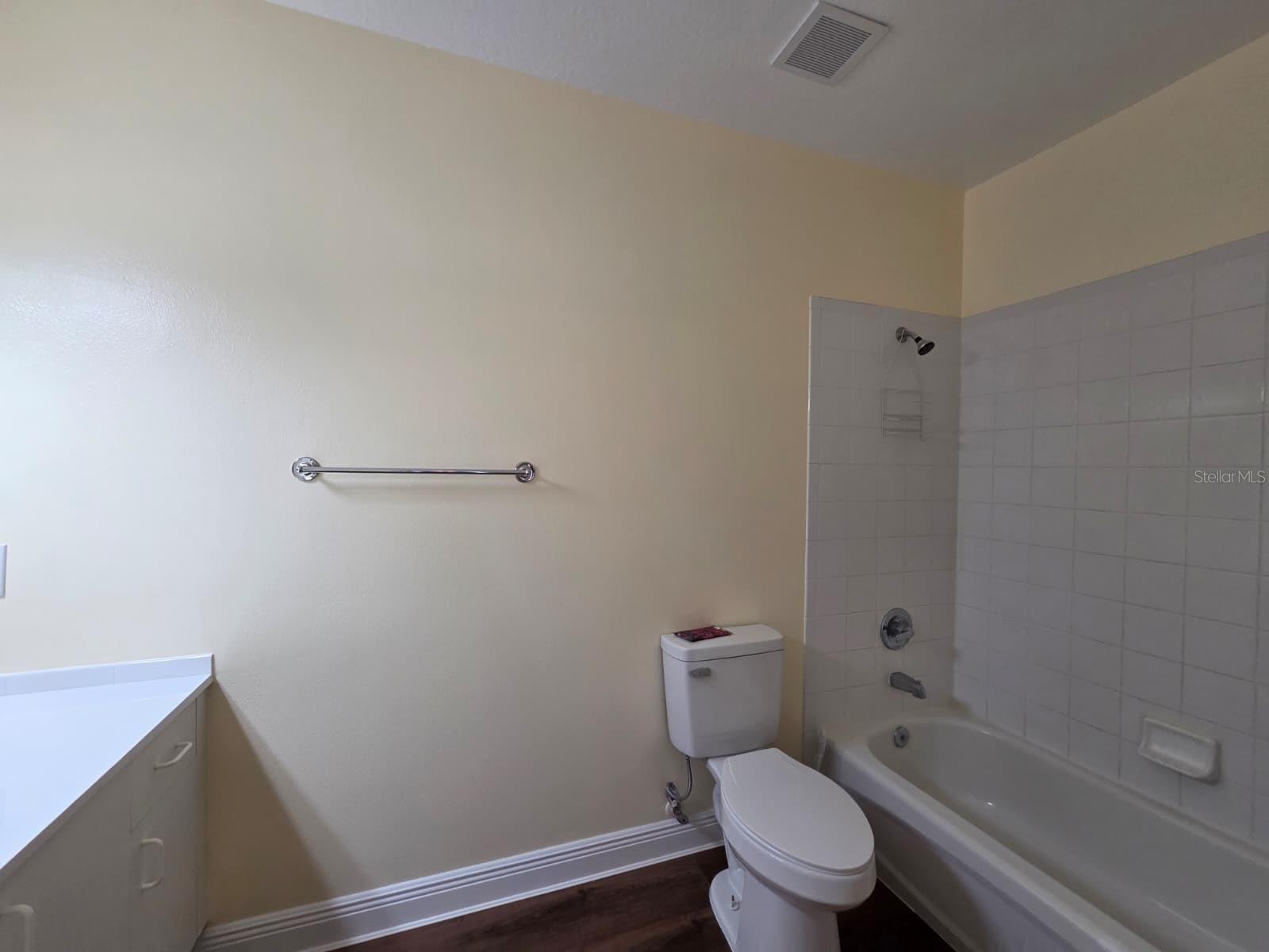Image 11 of 16 For 515 Villa Del Sol Lane 206