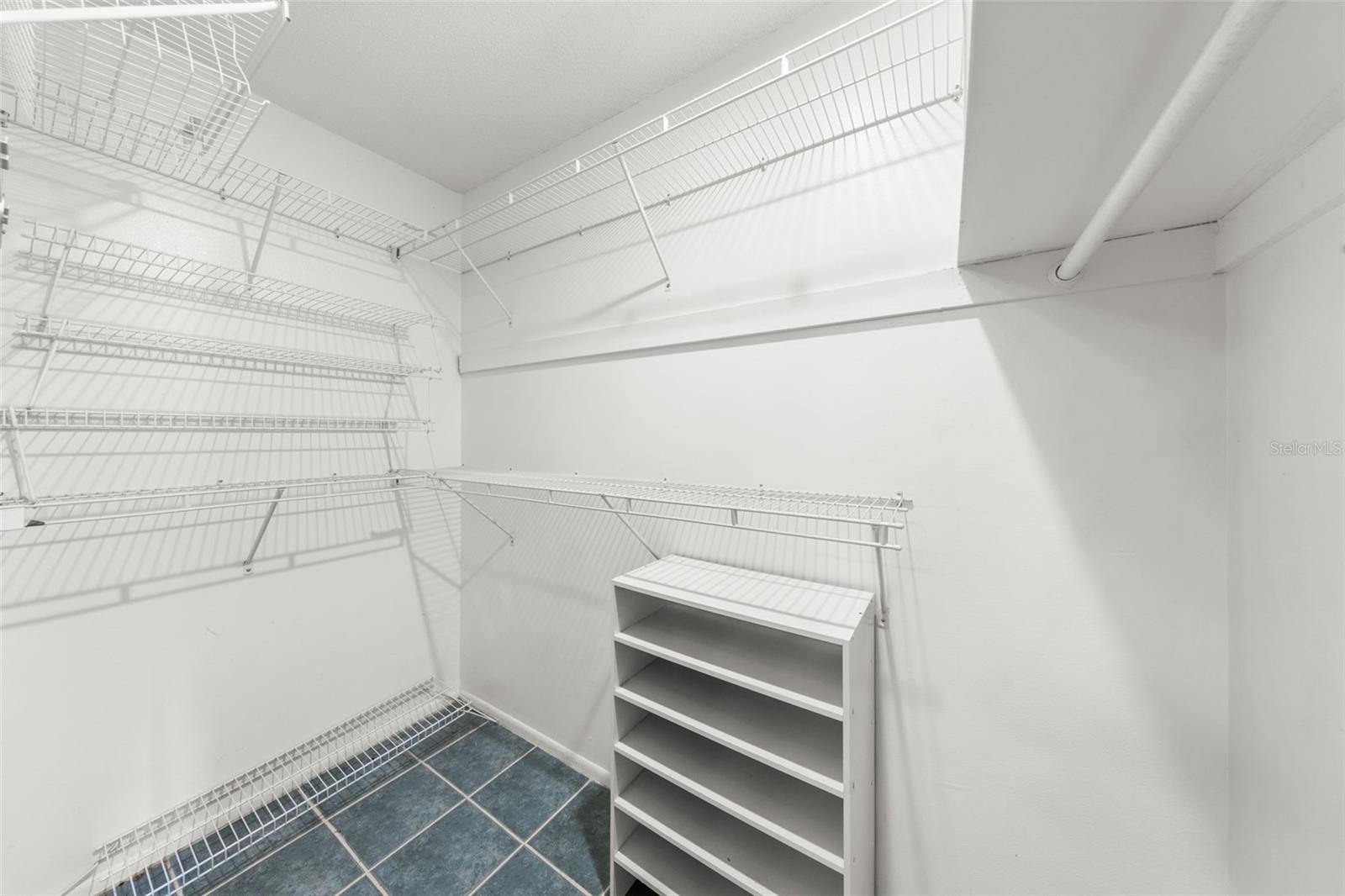 Image 16 of 20 For 1221 Park Green Place