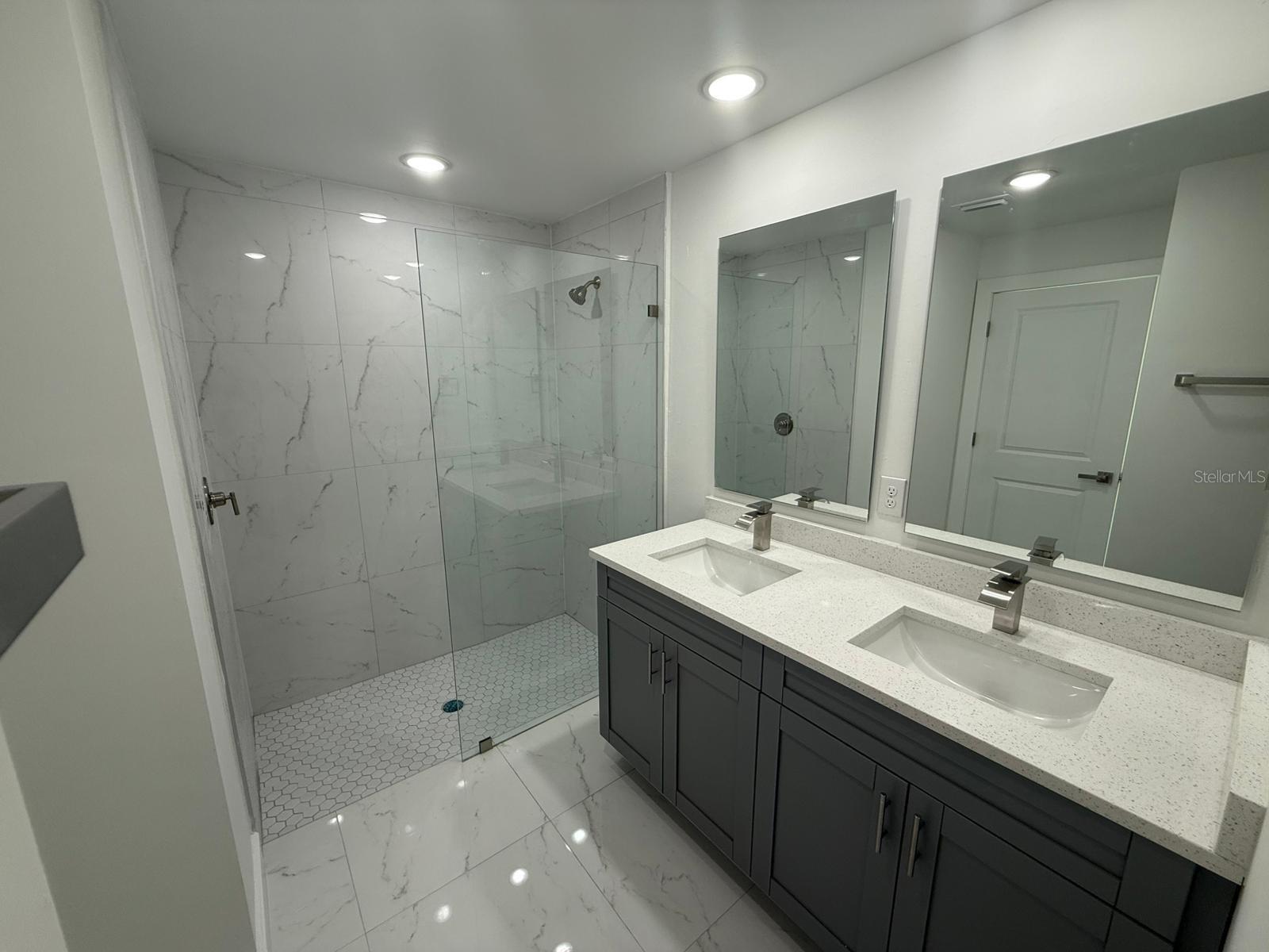 Image 15 of 20 For 322 Mcarthur Boulevard