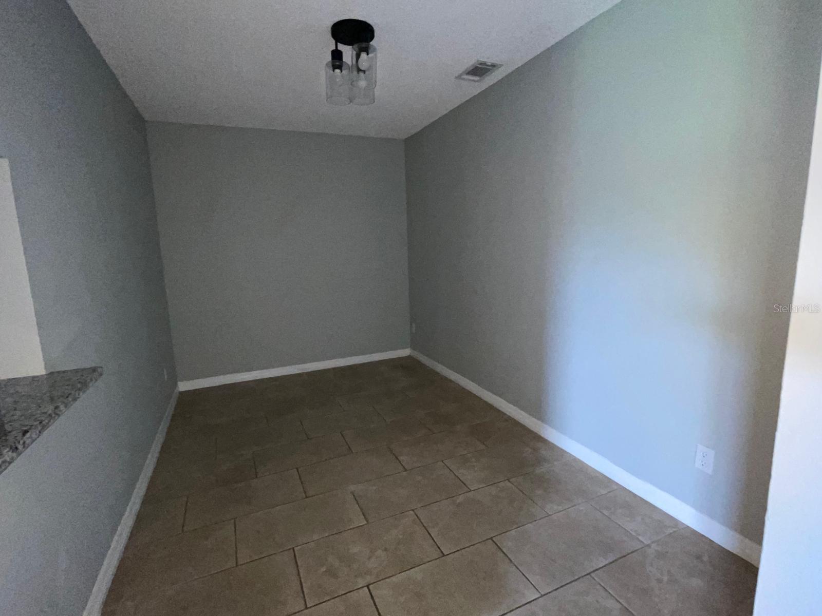 Image 6 of 15 For 4338 Pershing Pointe Place 2
