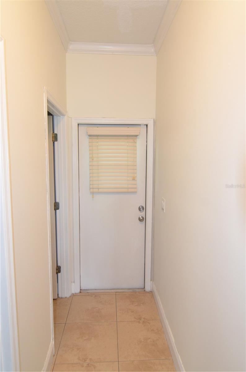 Image 19 of 54 For 2228 Mountain Spruce Street