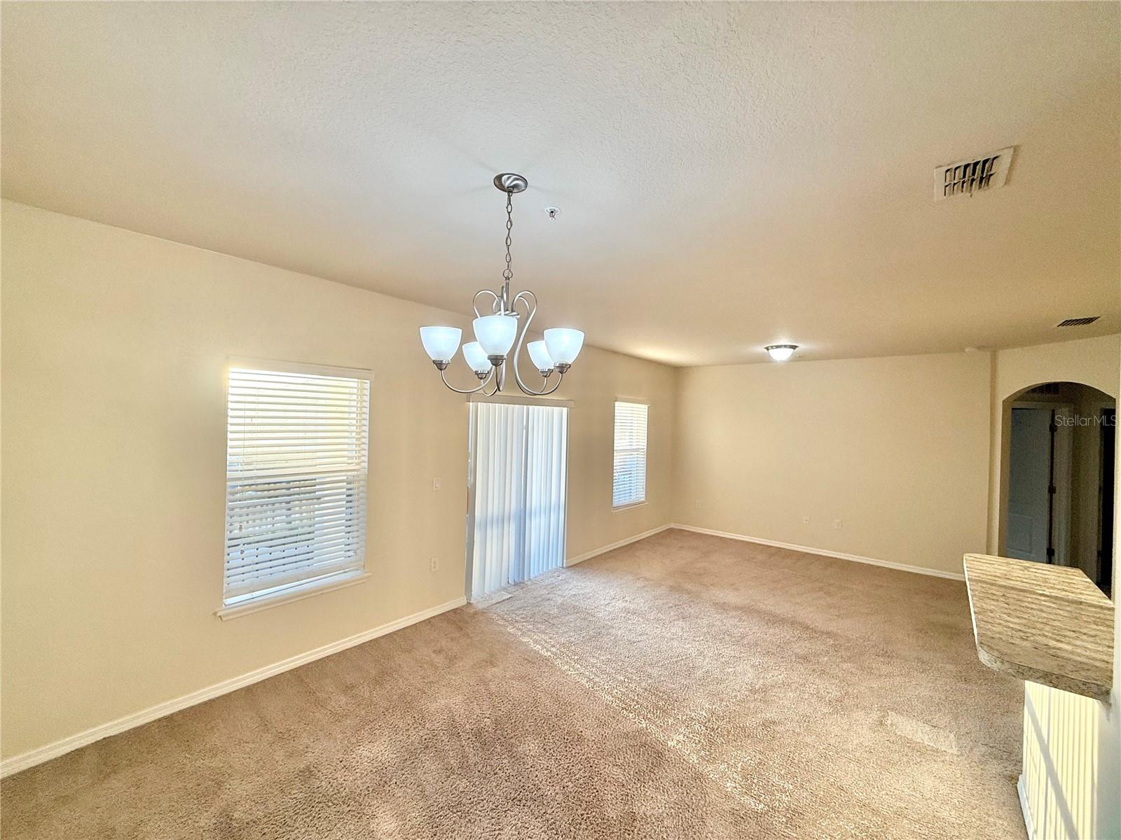 Listing photo id 14 for 6568 Goldenrod Road A