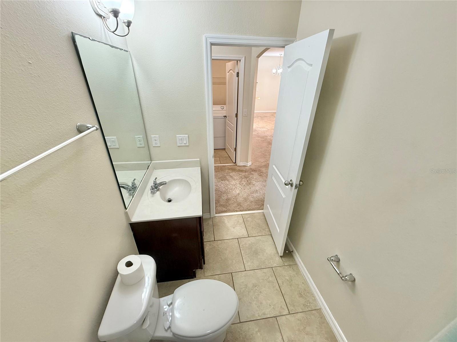 Listing photo id 30 for 6568 Goldenrod Road A