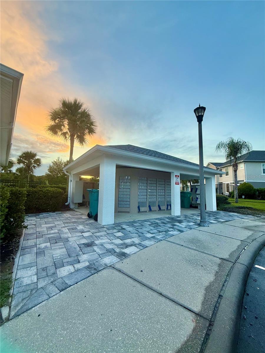 Listing photo id 40 for 6568 Goldenrod Road A