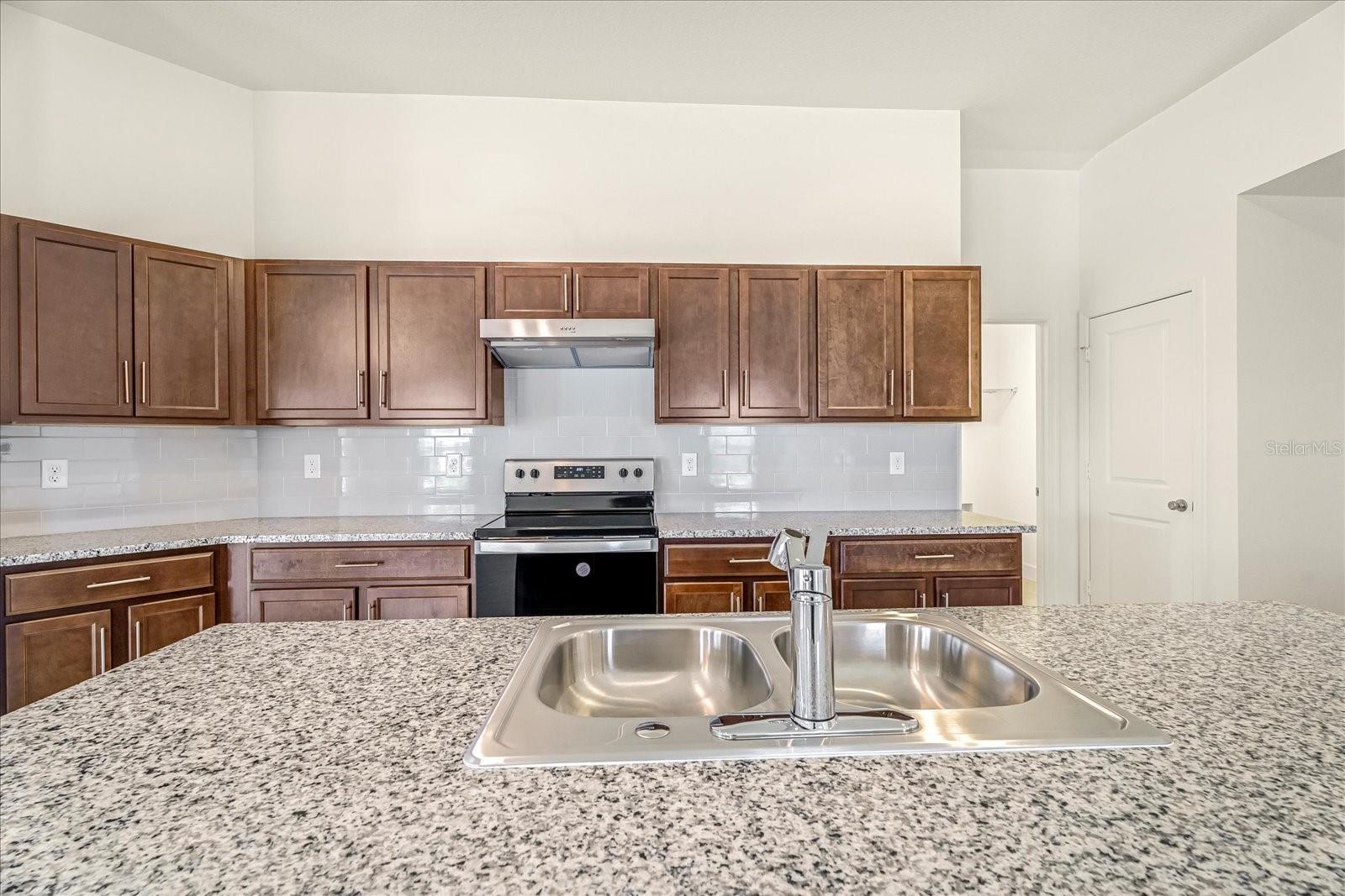 Image 10 of 47 For 9239 Westside Hills Drive