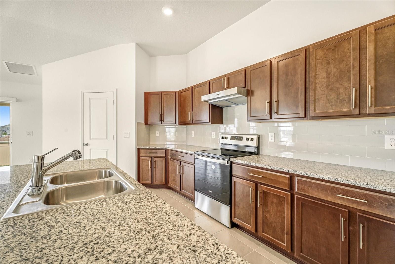 Image 11 of 47 For 9239 Westside Hills Drive