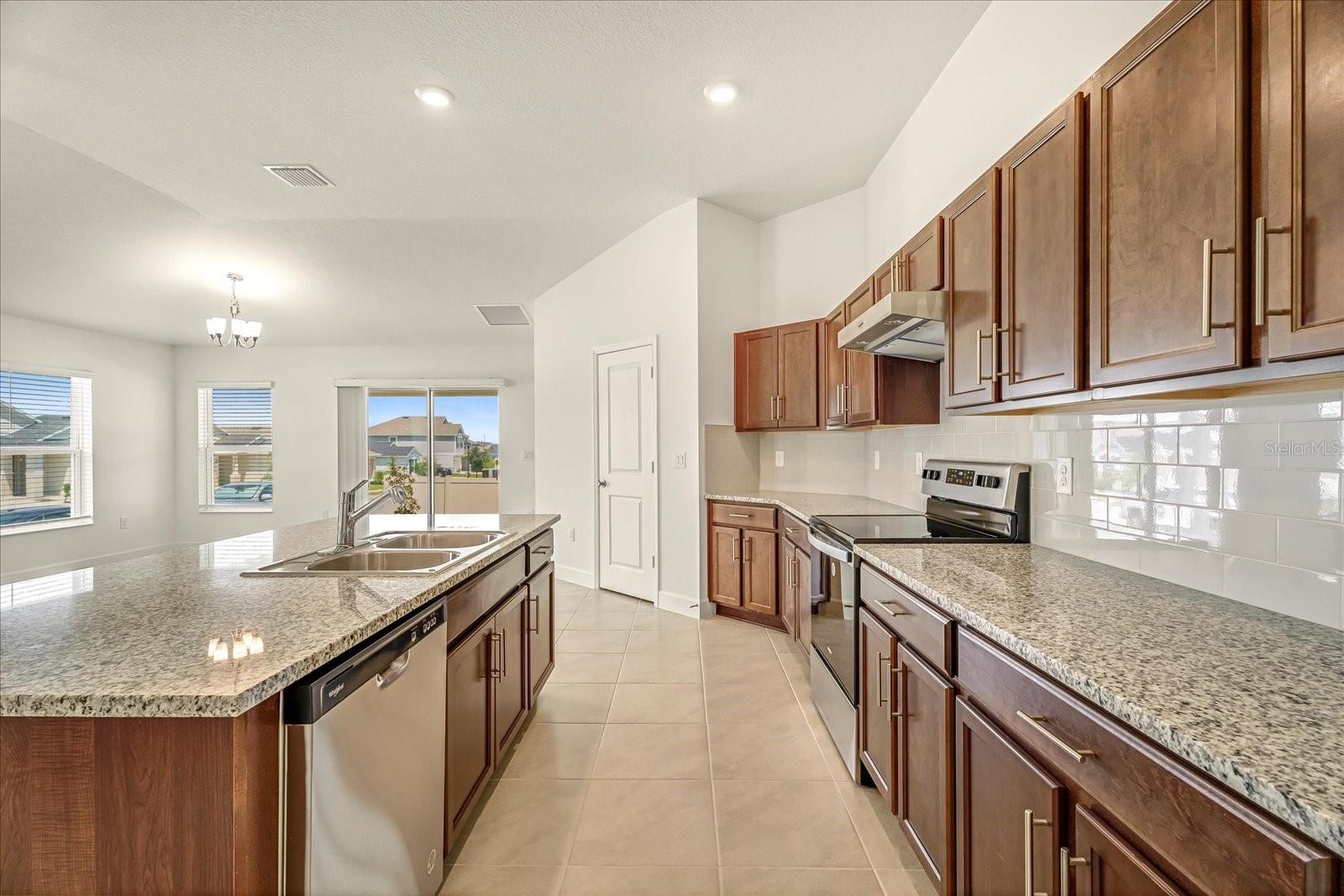 Image 13 of 47 For 9239 Westside Hills Drive
