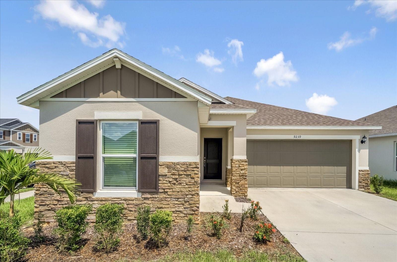 Image 4 of 47 For 9239 Westside Hills Drive