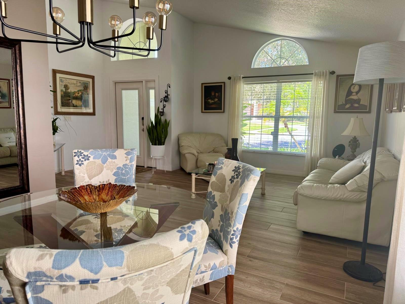 Image 5 of 26 For 13607 Budworth Circle
