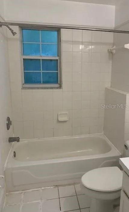 Image 4 of 10 For 222 Emory Place