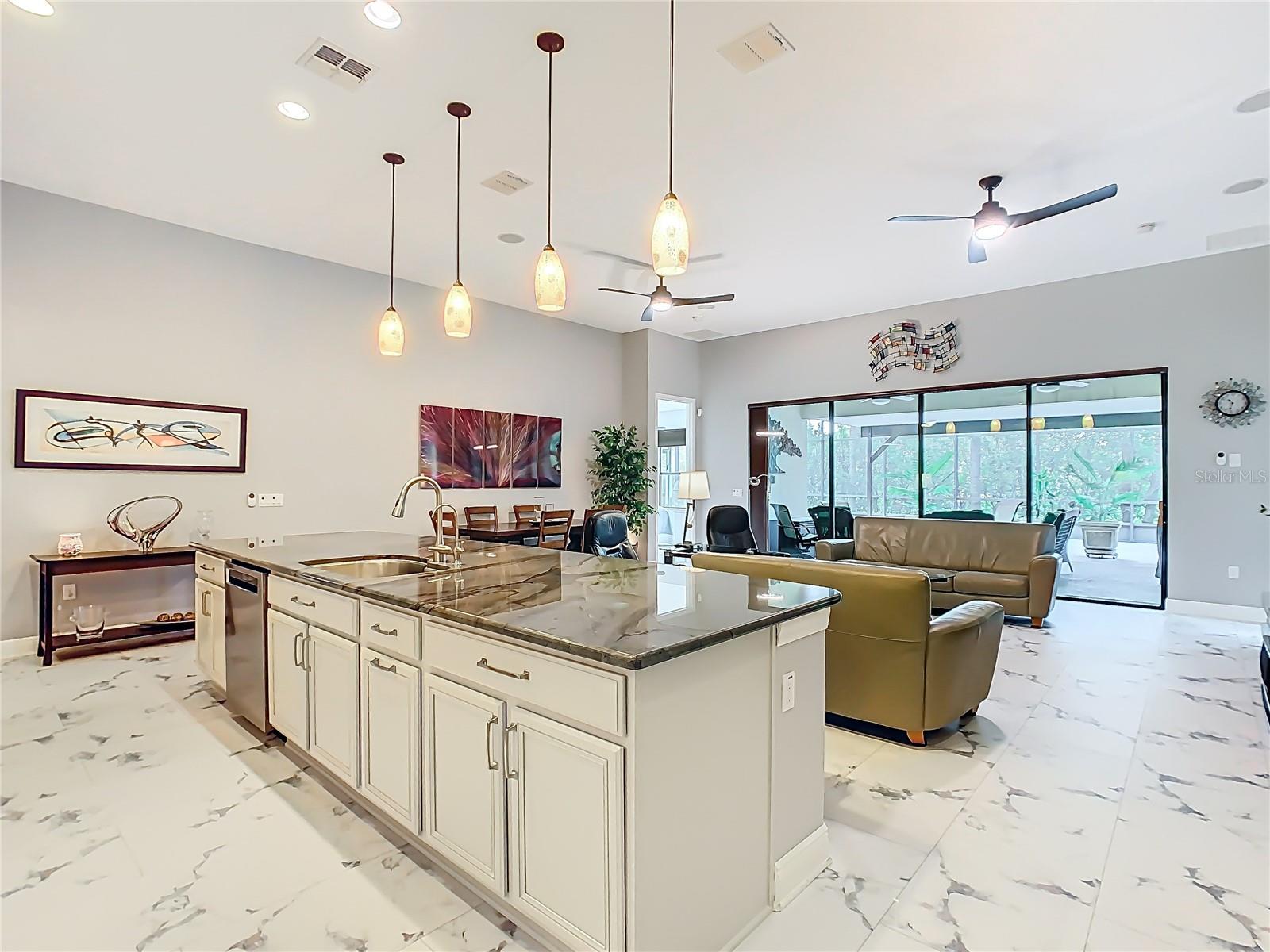 Image 10 of 68 For 314 Montecito Place