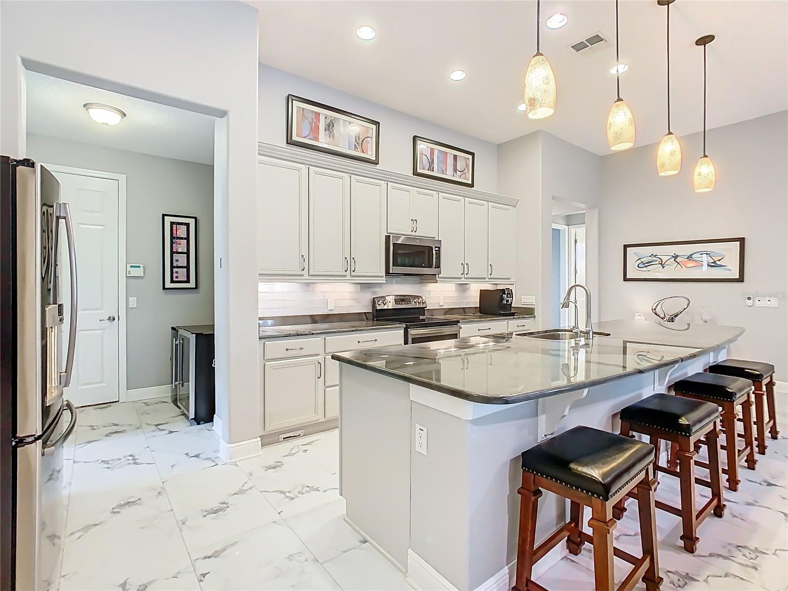 Image 13 of 68 For 314 Montecito Place