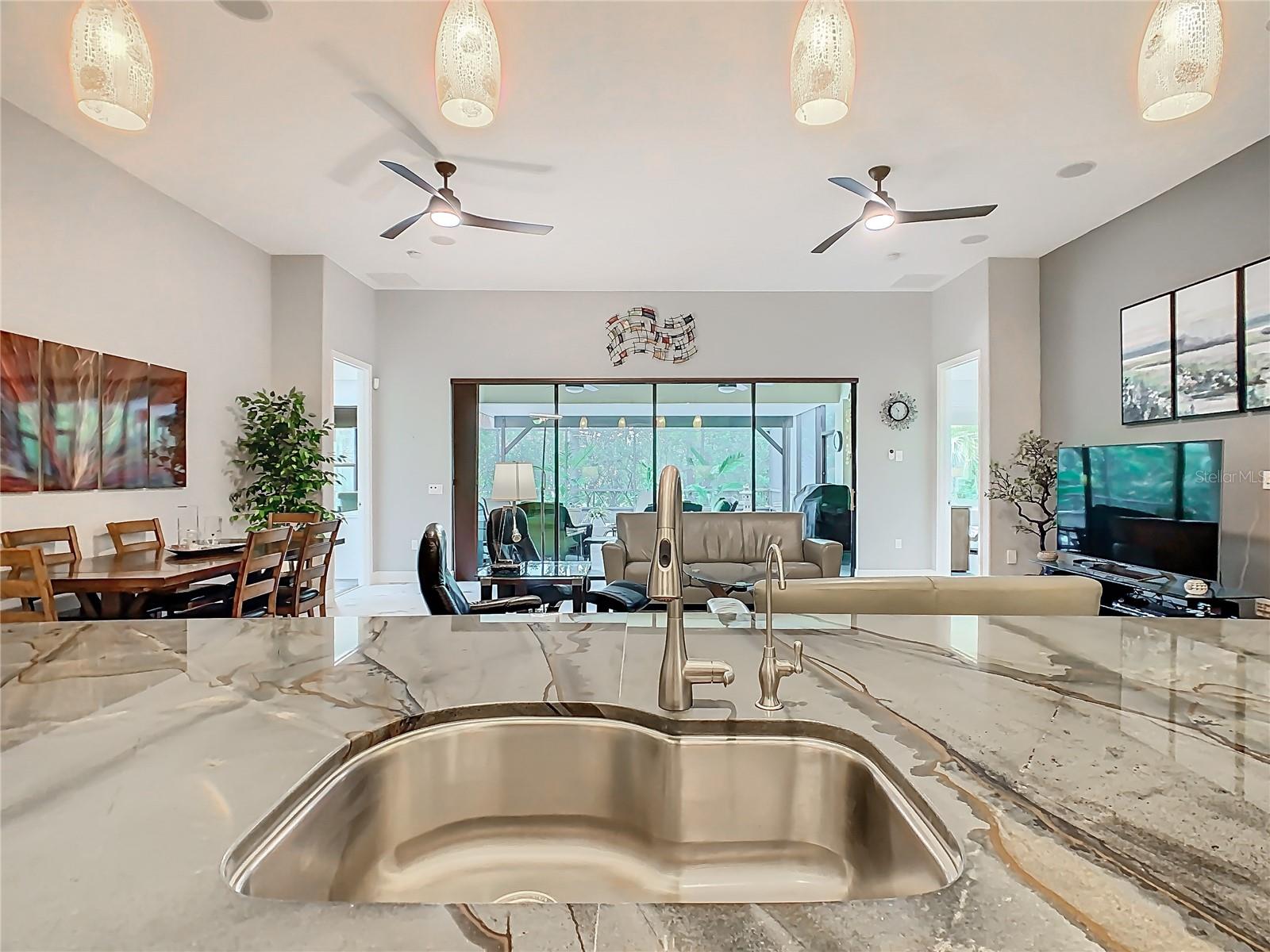 Image 16 of 68 For 314 Montecito Place