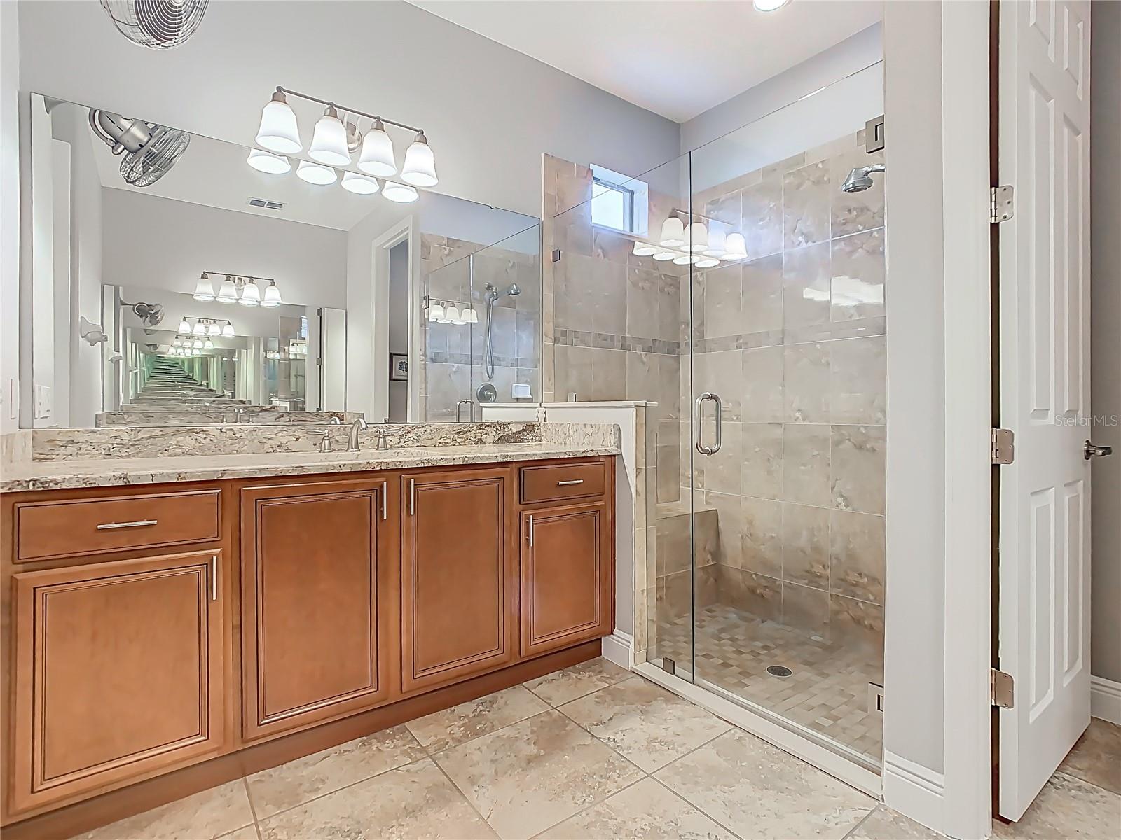 Image 32 of 68 For 314 Montecito Place