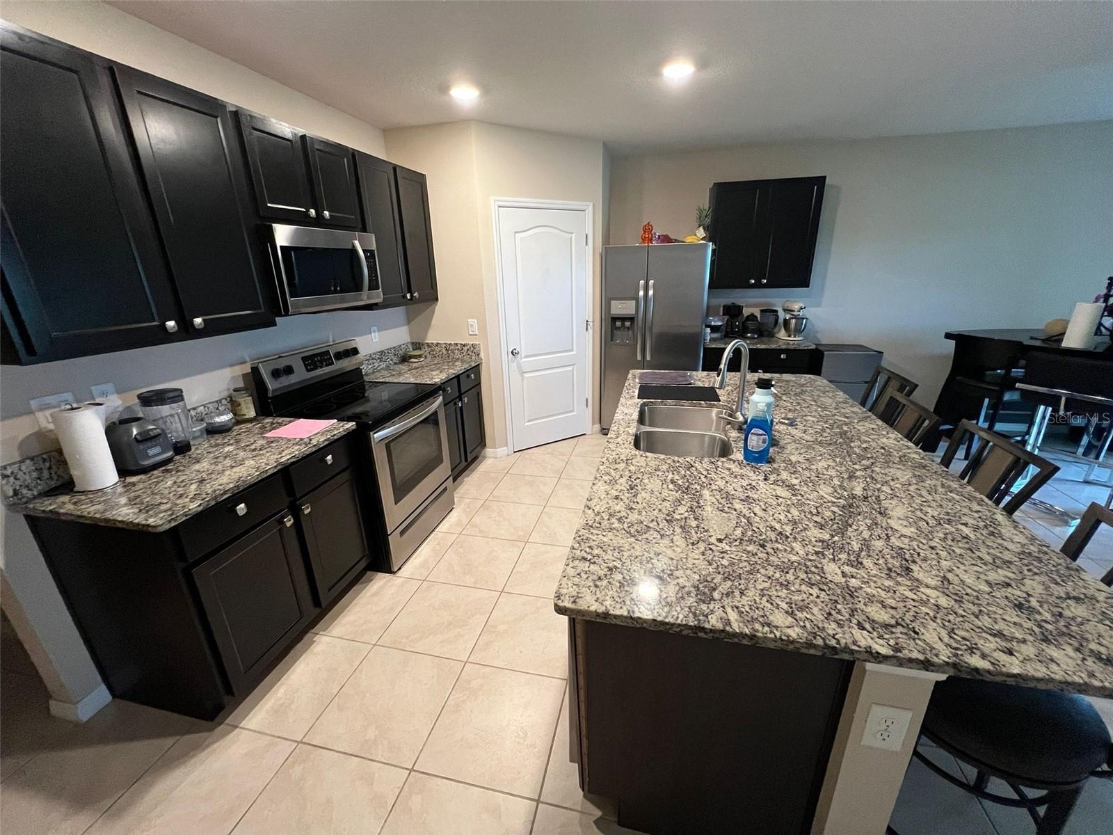 Image 5 of 7 For 9024 Tuscan Cypress Street