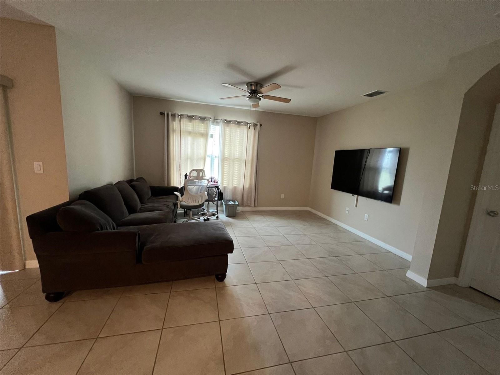 Image 7 of 7 For 9024 Tuscan Cypress Street