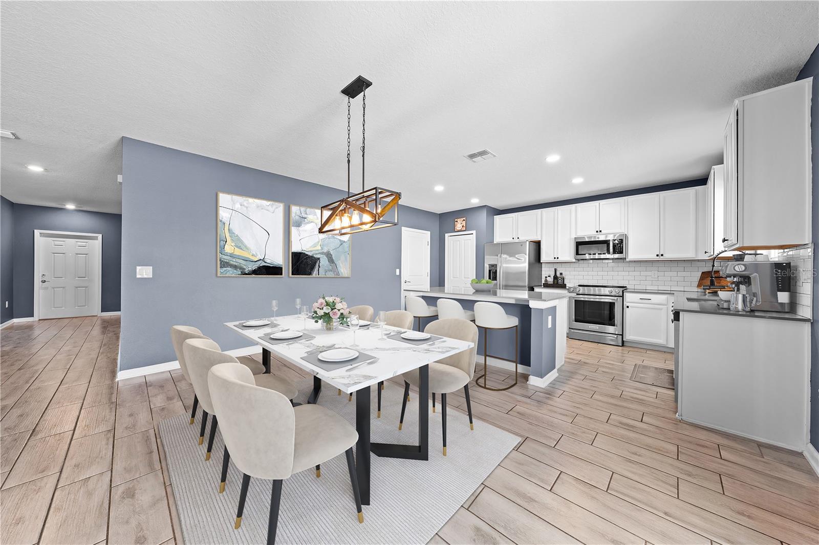 Image 3 of 52 For 1263 Lassen Street