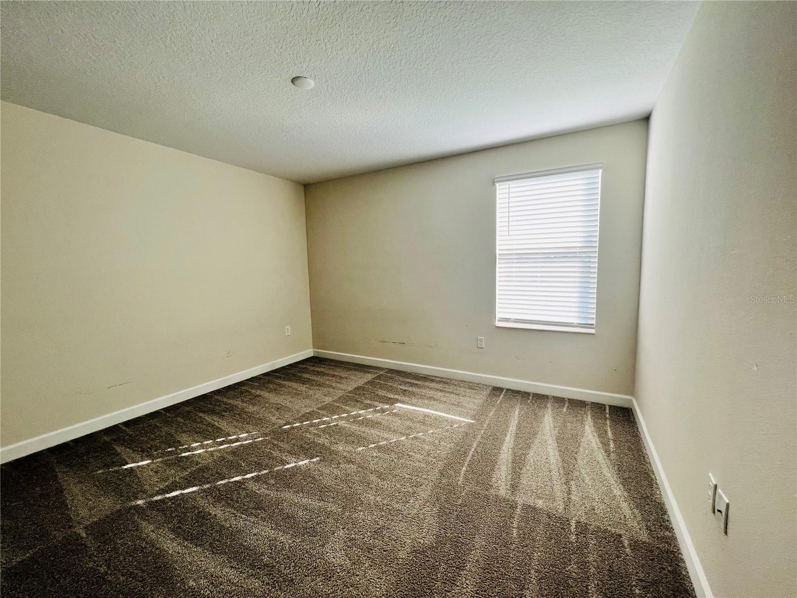 Image 10 of 30 For 11029 Robert Frost Drive