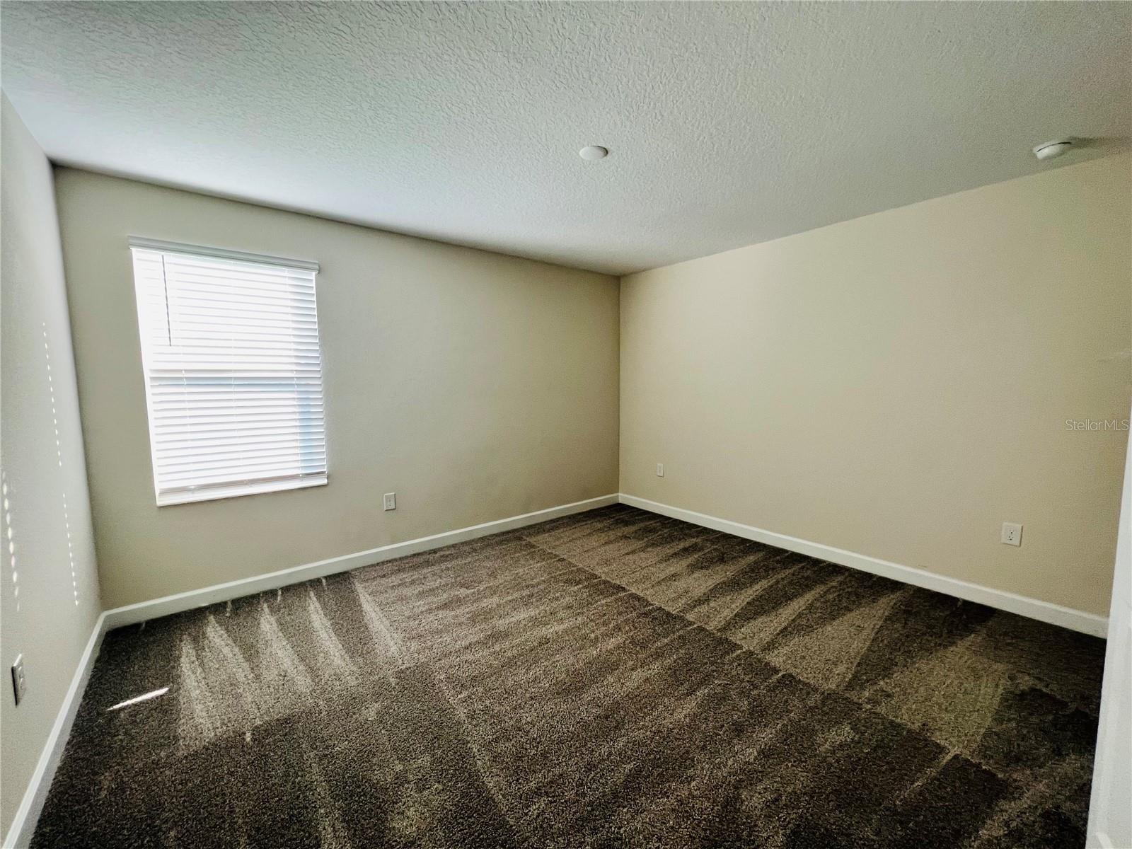 Image 9 of 30 For 11029 Robert Frost Drive
