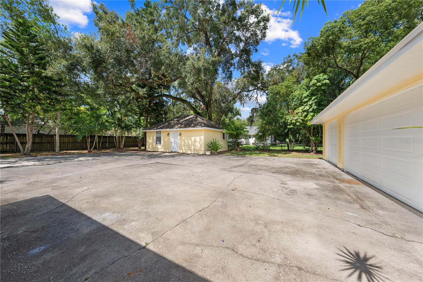 Image 70 of 100 For 212 Clyde Avenue