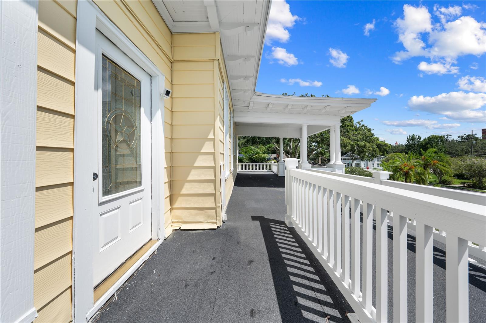 Image 76 of 100 For 212 Clyde Avenue