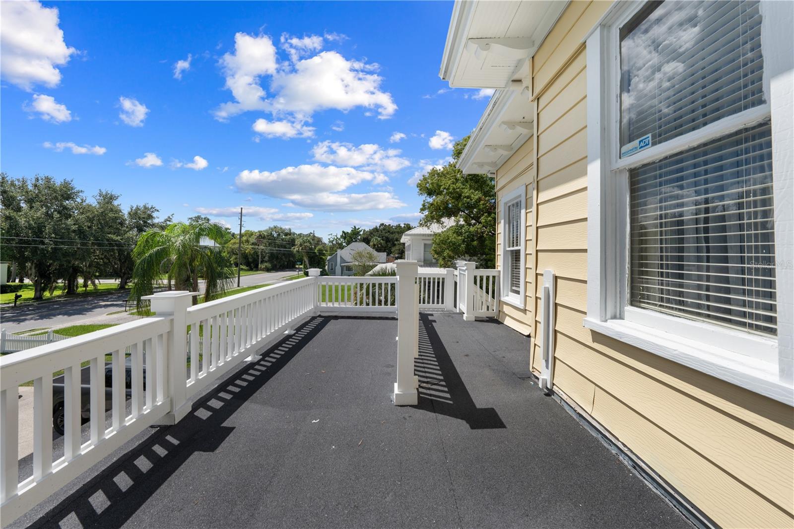 Image 77 of 100 For 212 Clyde Avenue