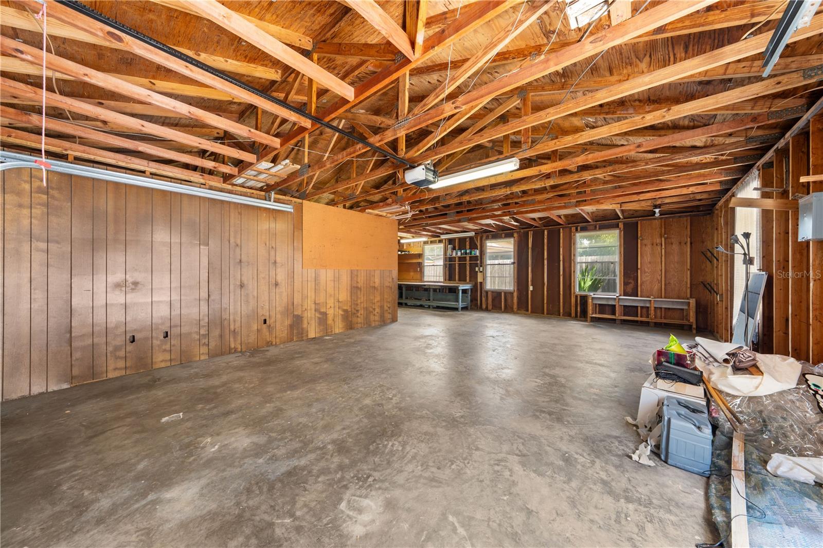 Image 84 of 100 For 212 Clyde Avenue