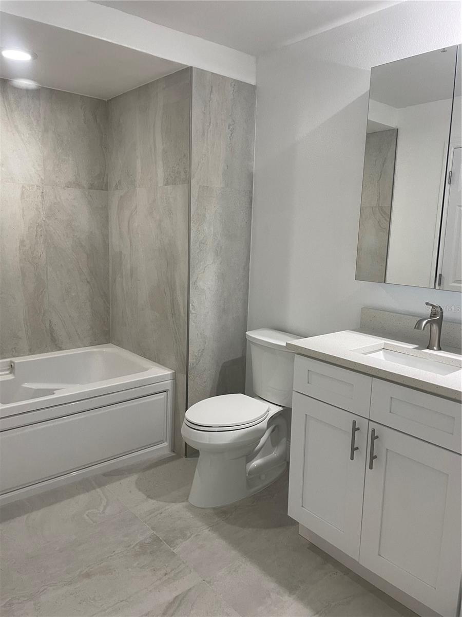 Image 13 of 29 For 322 Central Boulevard 1713