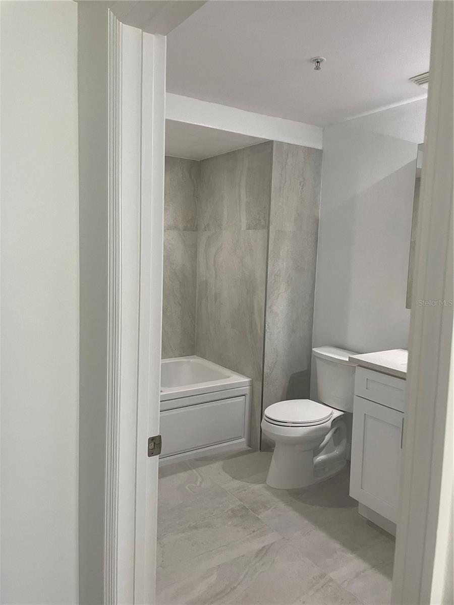 Image 15 of 29 For 322 Central Boulevard 1713