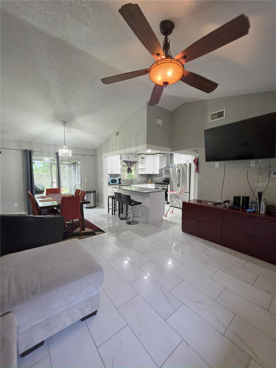 Image 6 of 20 For 7641 Compass Drive