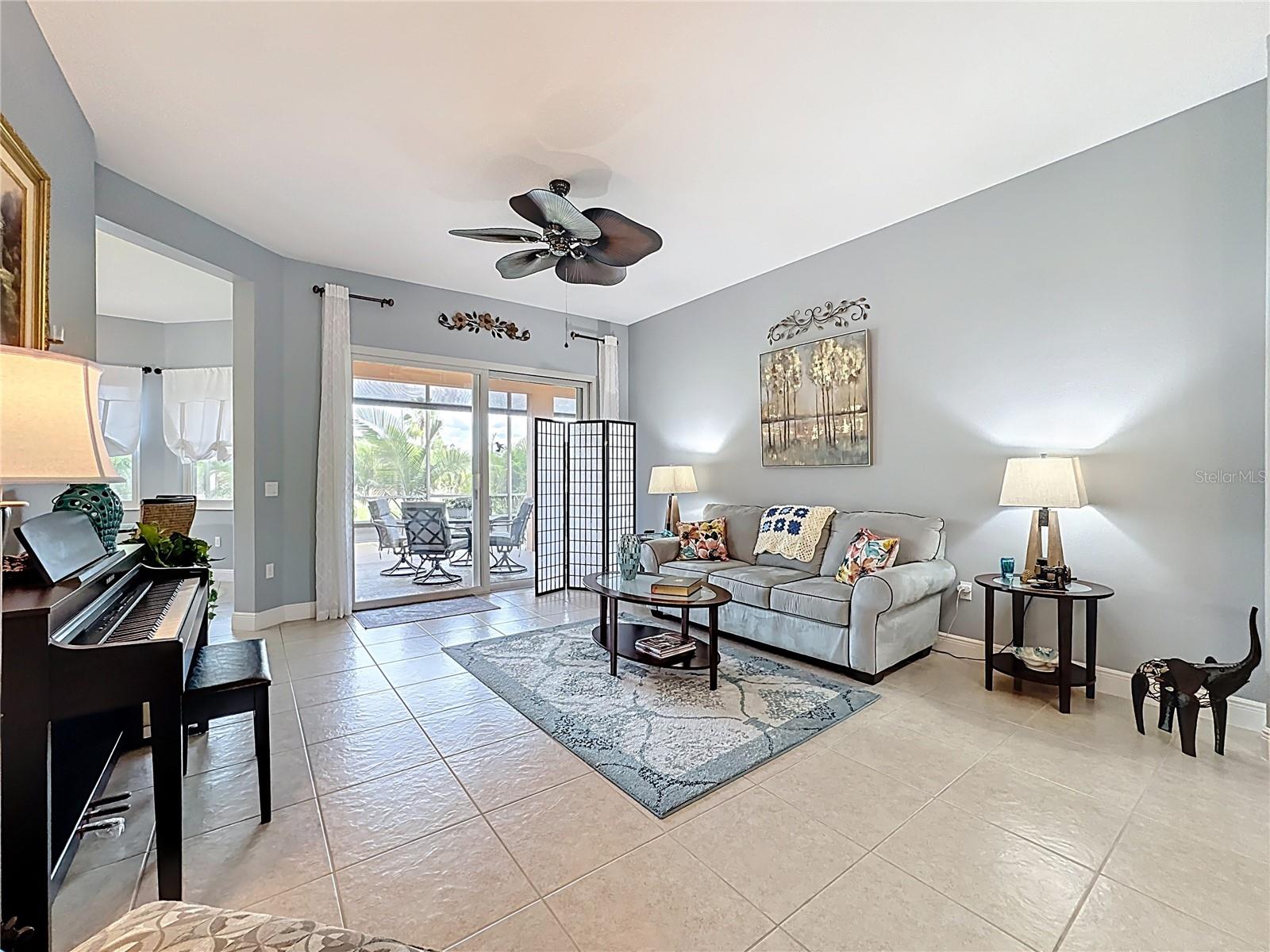 Image 4 of 79 For 670 Carmel Lane