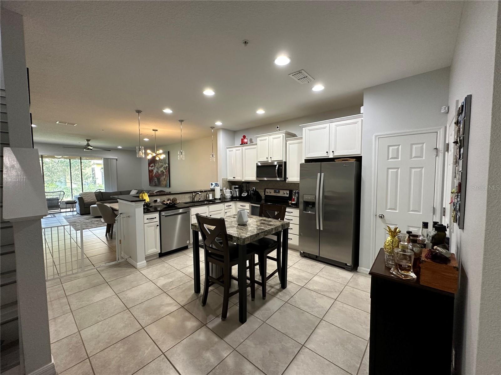 Image 3 of 12 For 719 Artisan Street 53