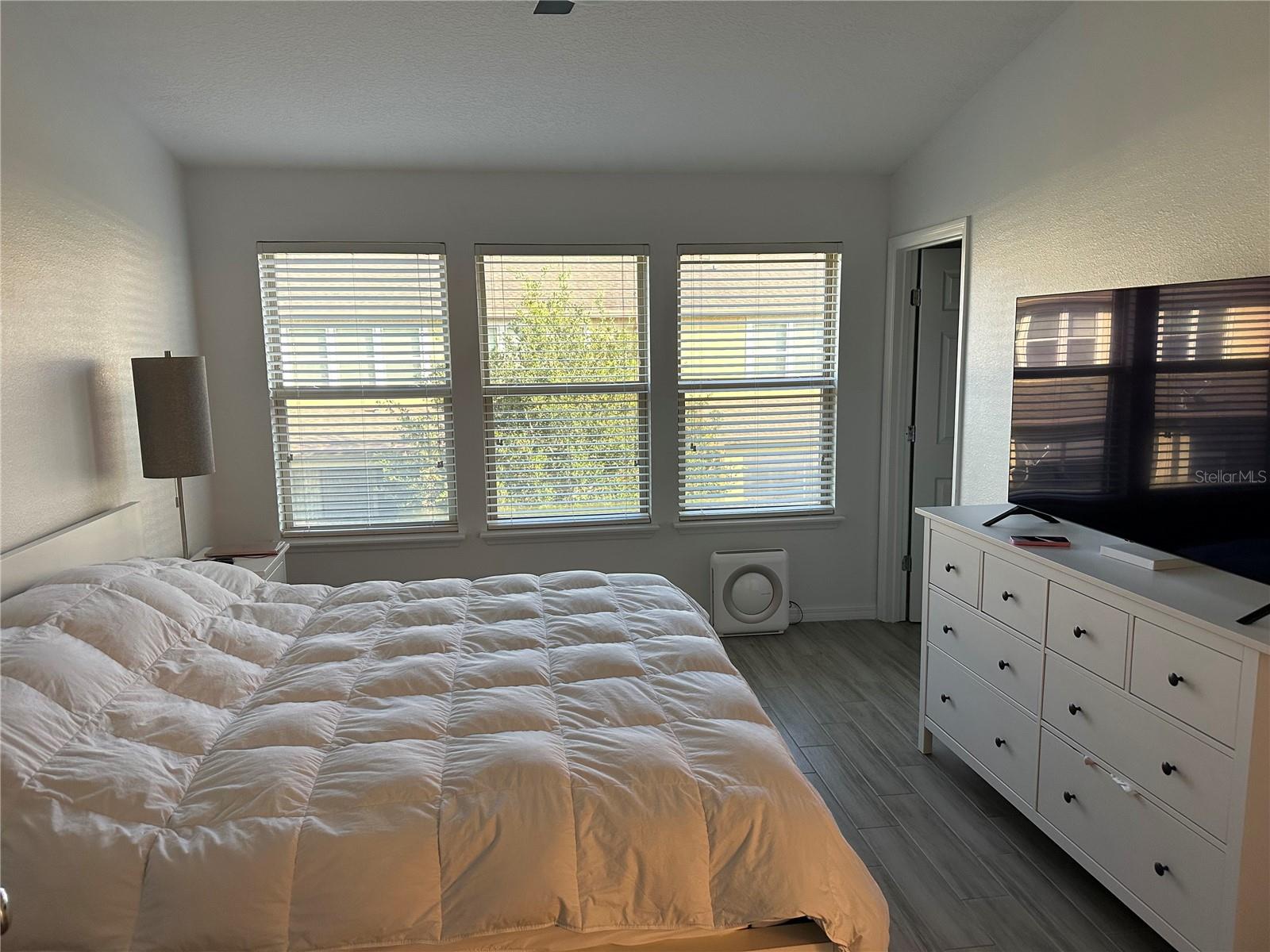 Image 8 of 12 For 719 Artisan Street 53