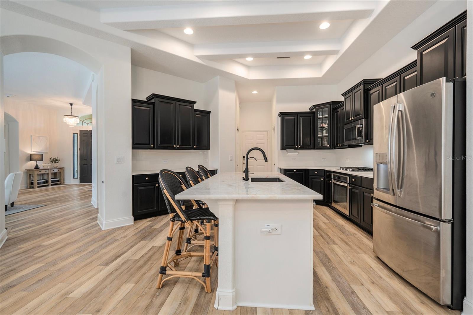 Listing photo id 10 for 2919 Marble Crest Drive