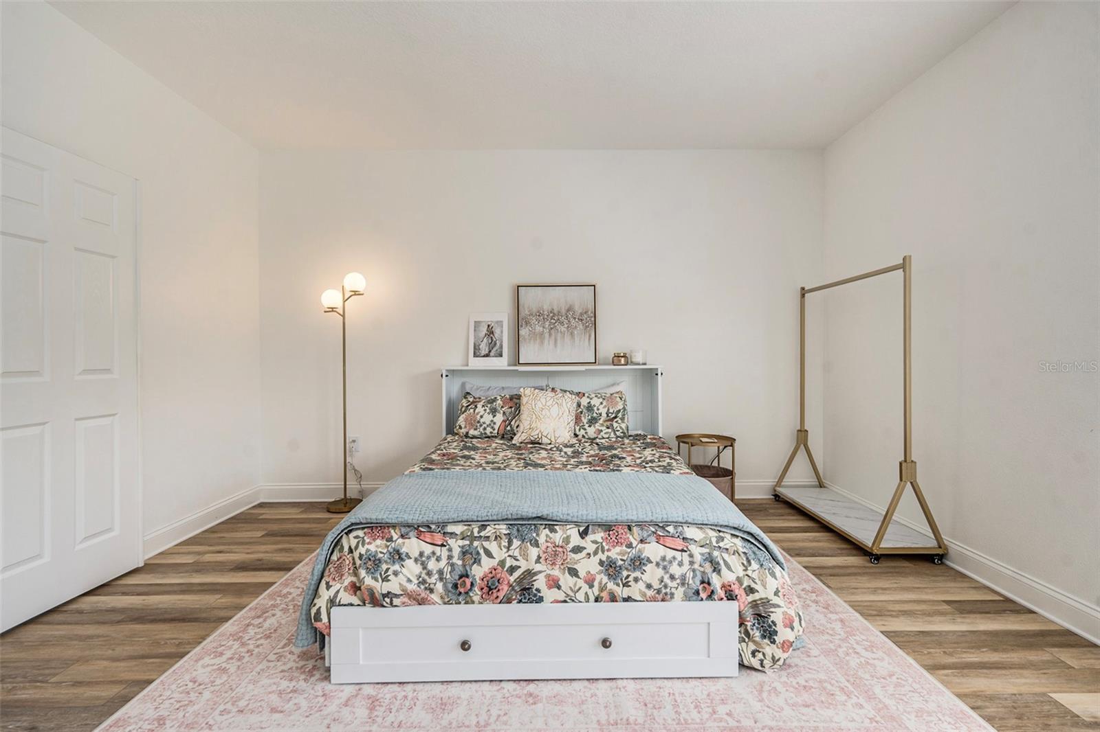 Listing photo id 26 for 2919 Marble Crest Drive