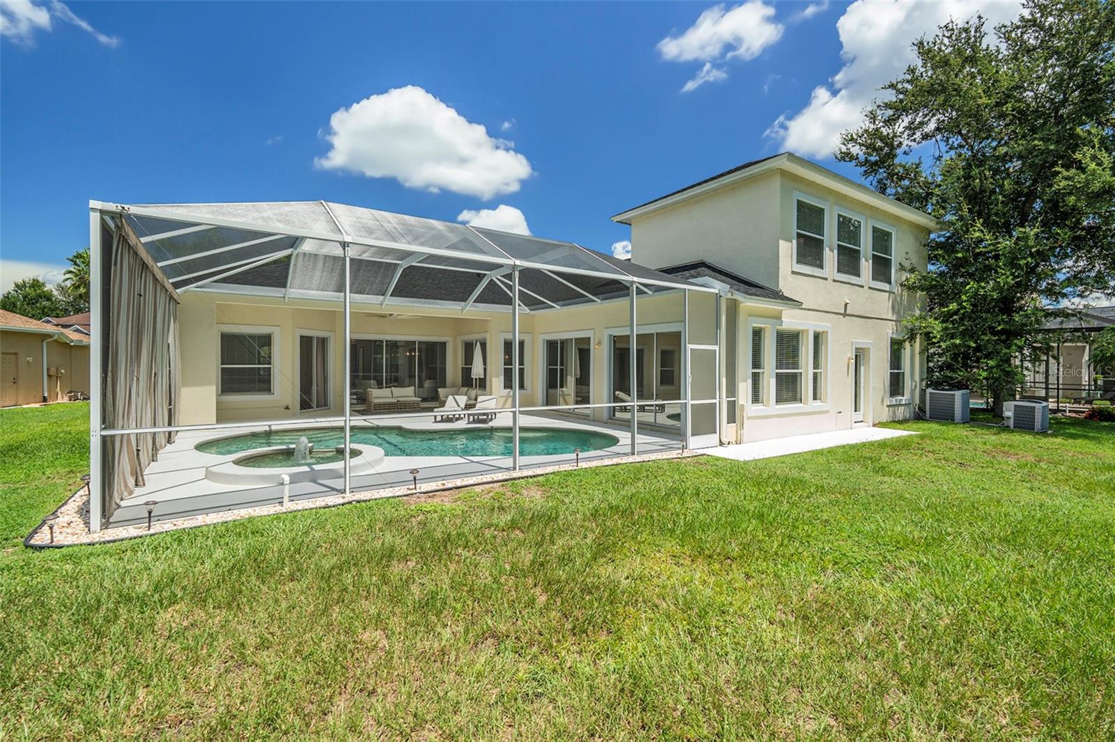 Listing photo id 32 for 2919 Marble Crest Drive