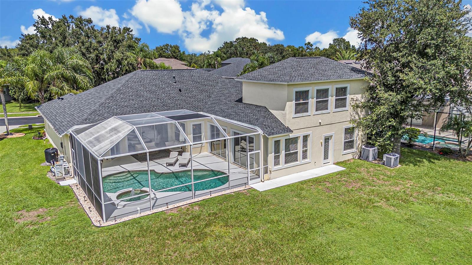 Listing photo id 37 for 2919 Marble Crest Drive