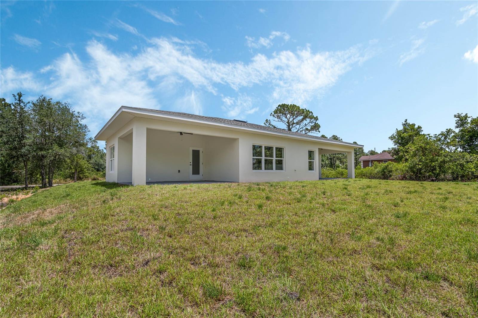 Image 22 of 27 For 8001 Leonardo Street