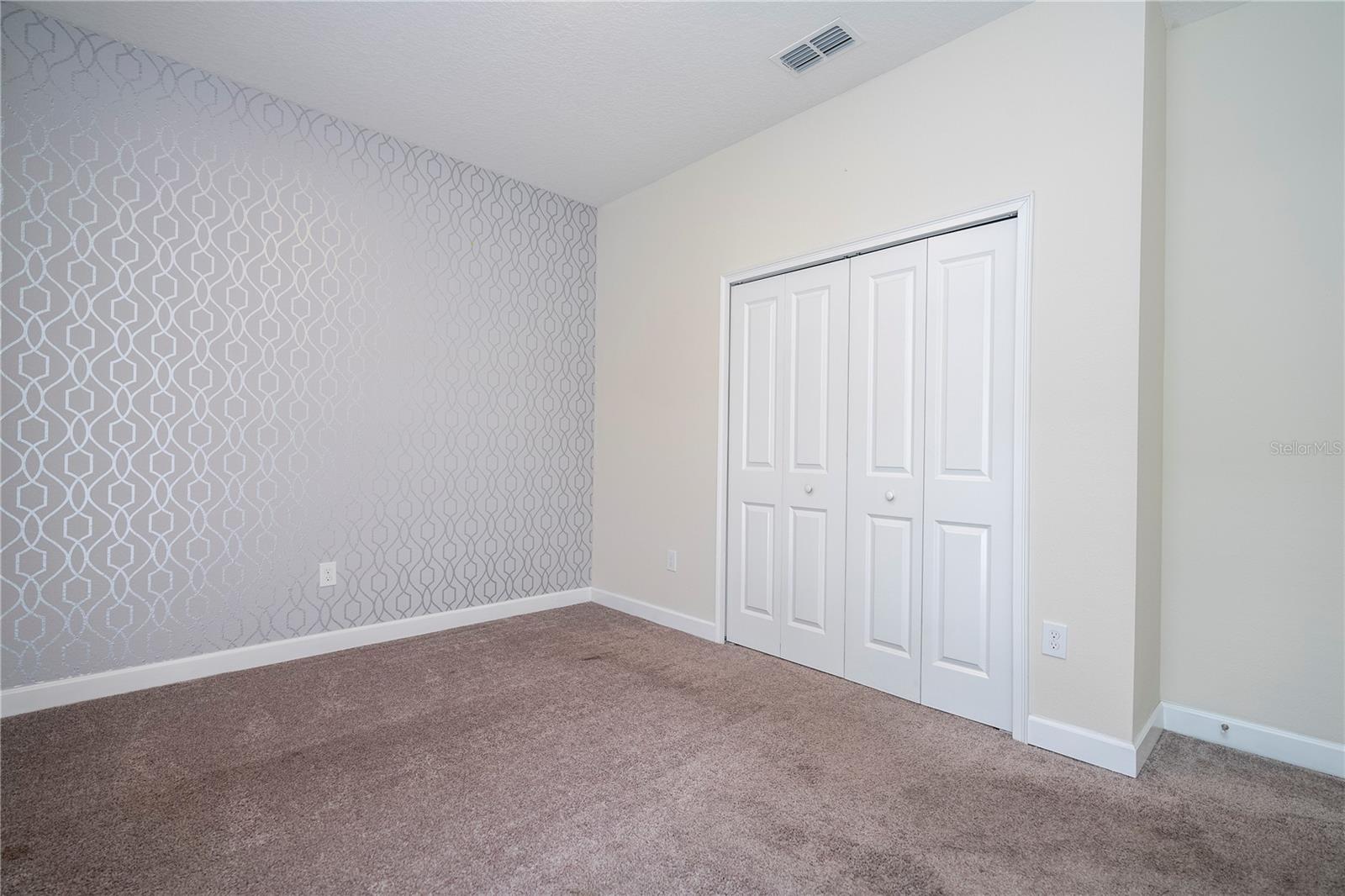 Image 20 of 42 For 3043 Beaver Creek Drive