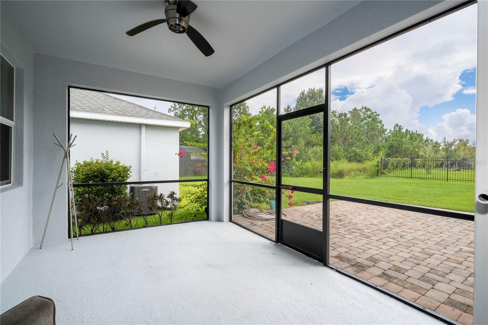 Image 37 of 42 For 3043 Beaver Creek Drive