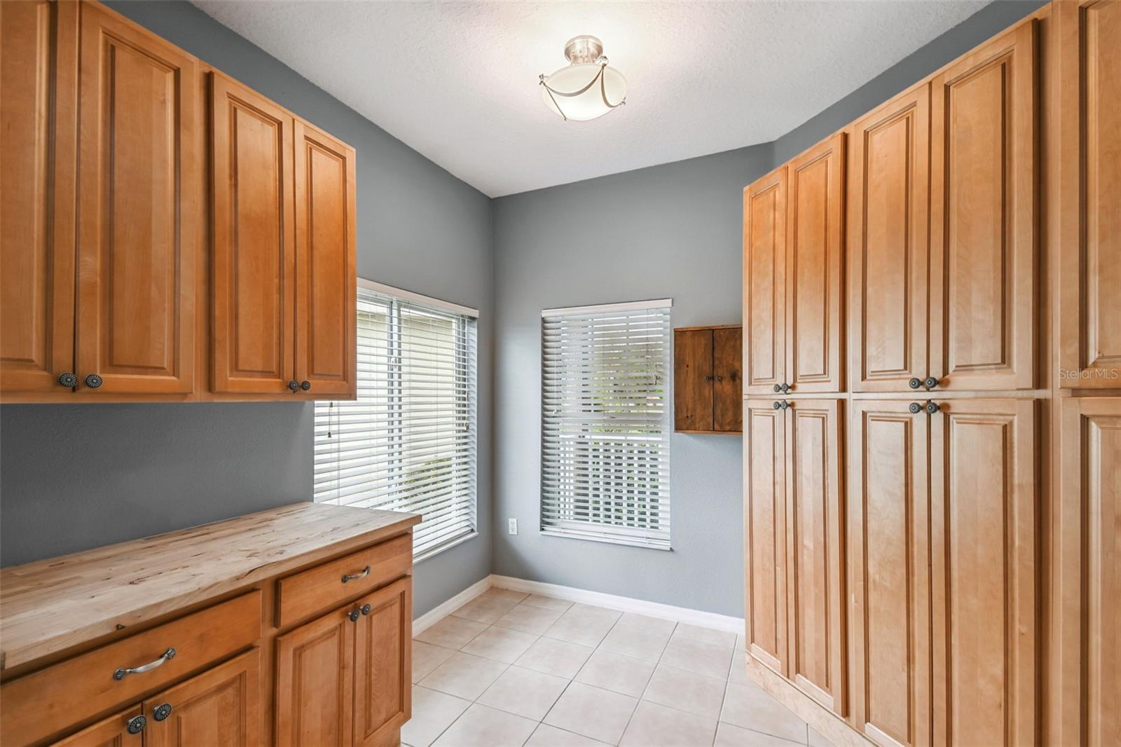 Image 13 of 50 For 136 Verona Drive