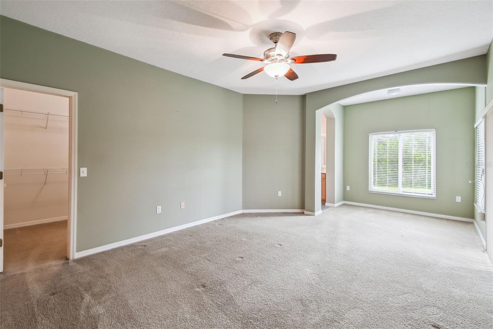 Image 16 of 50 For 136 Verona Drive