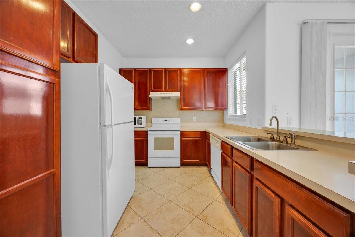 Image 9 of 28 For 2051 Island Brook Lane